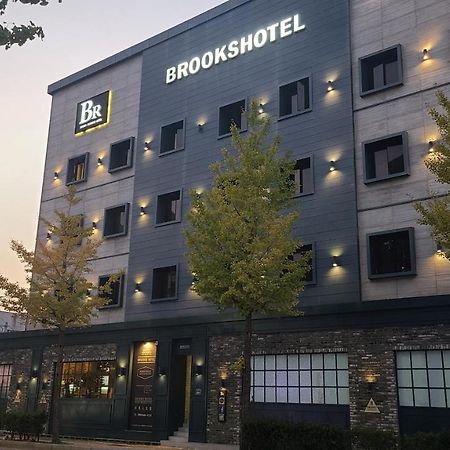 Brooks Hotel Tongyeong Eksteriør bilde